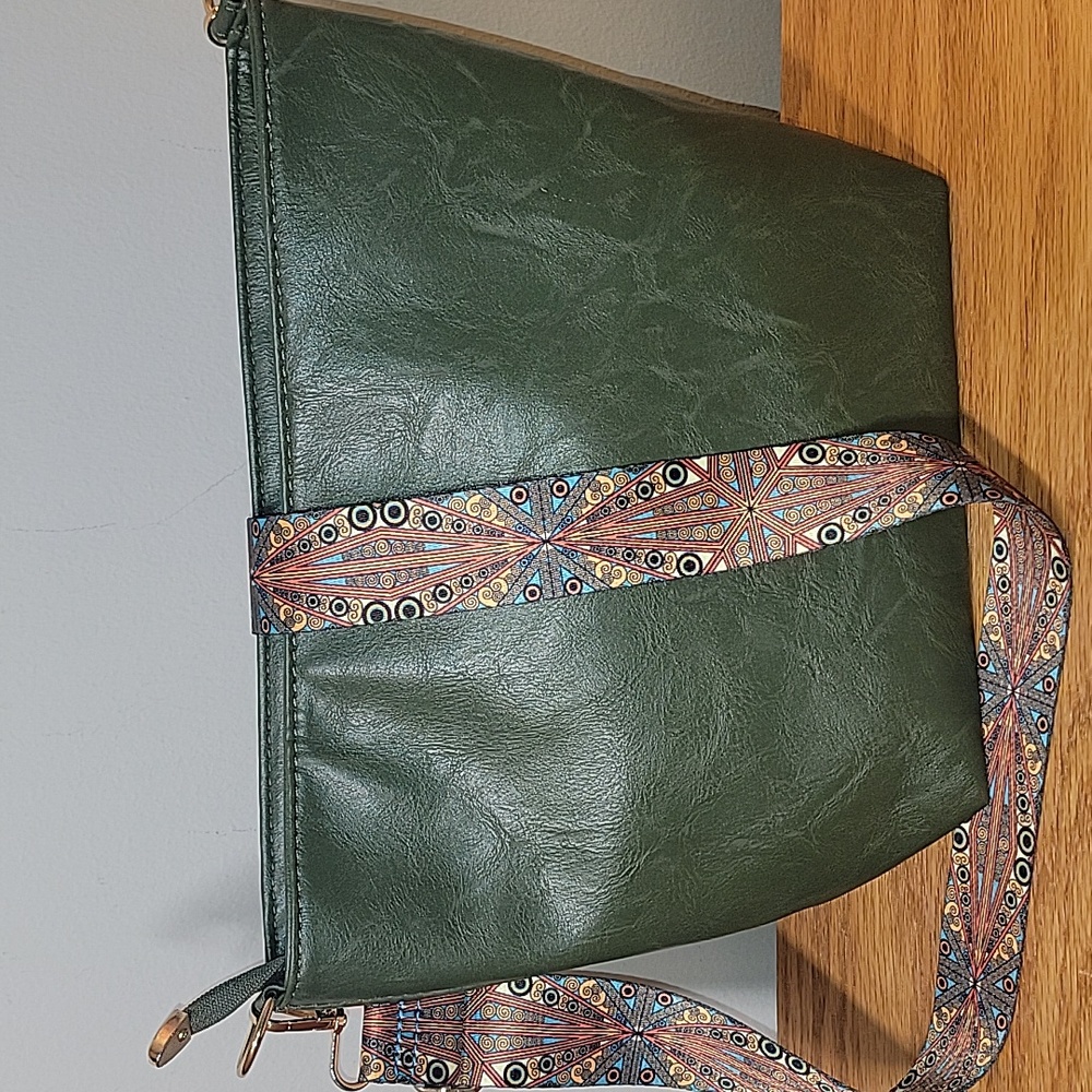 Deep green vegan leather crossbody purse